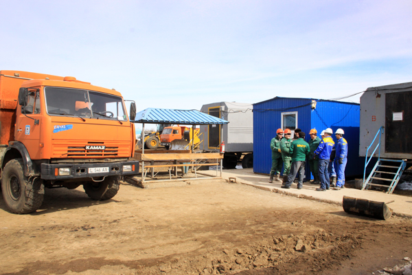 На буровой. На буровой.