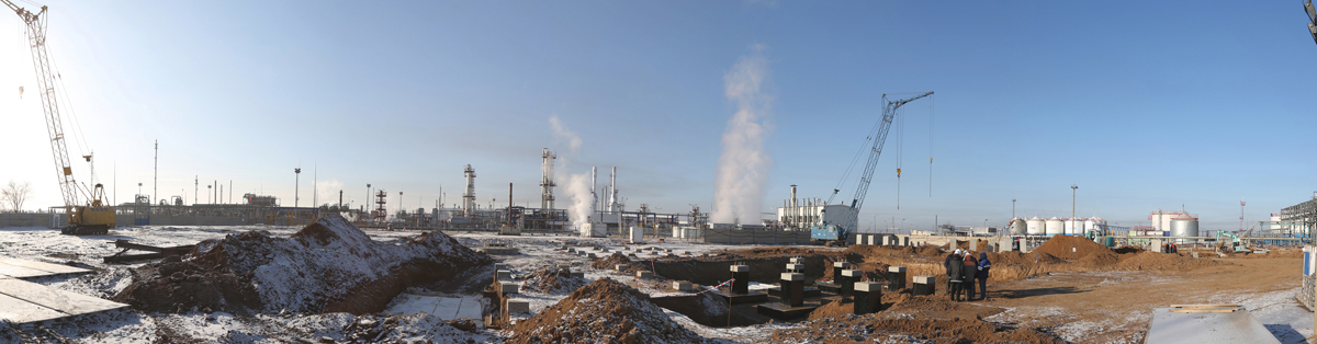 Строительная площадка установки по производству топлив экологического класса К5. Ноябрь, 2014 год. Строительная площадка установки по производству топлив экологического класса К5. Ноябрь, 2014 год.