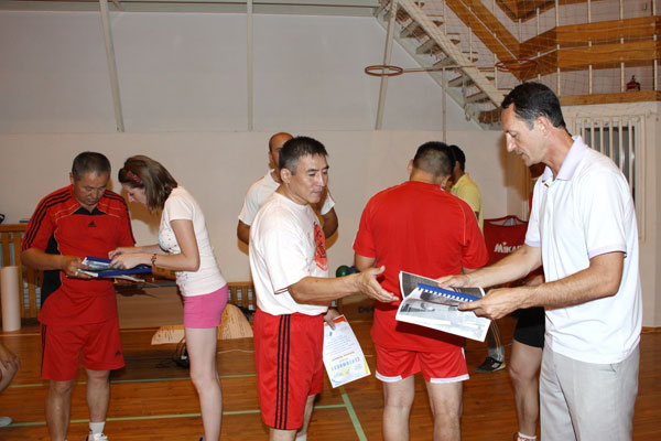 Участники семинара получают в помощь методические пособия. Участники семинара получают в помощь методические пособия.