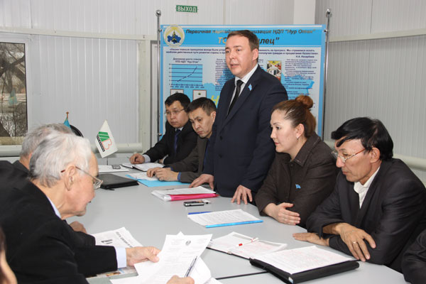 Отчет депутатов Ф.Н.Бахтиозина и Д.Е. Галиметденовой. Отчет депутатов Ф.Н.Бахтиозина и Д.Е. Галиметденовой.