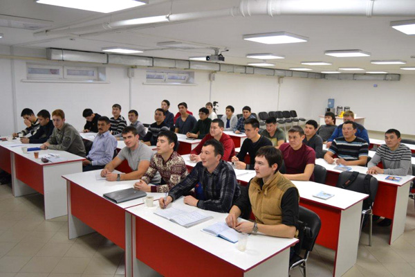 Занятия в Центре развития персонала АО ''Конденсат'' Занятия в Центре развития персонала АО ''Конденсат''