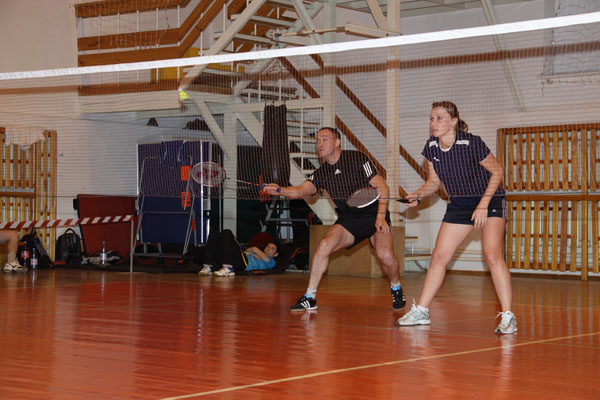 Пара В. Витман-А. Наумова стали победителями в смешанном разряде Пара В. Витман-А. Наумова стали победителями в смешанном разряде